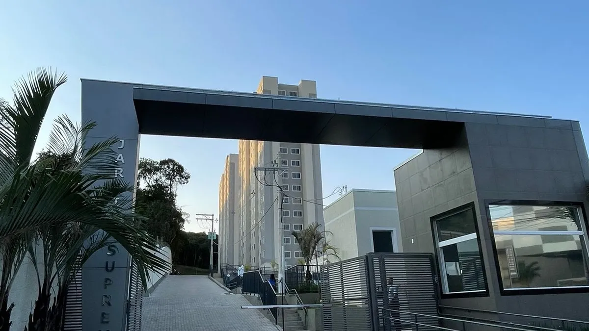 Apartamento 1 Quarto à Venda no São Pedro, Juiz de Fora — 55m² com Vaga