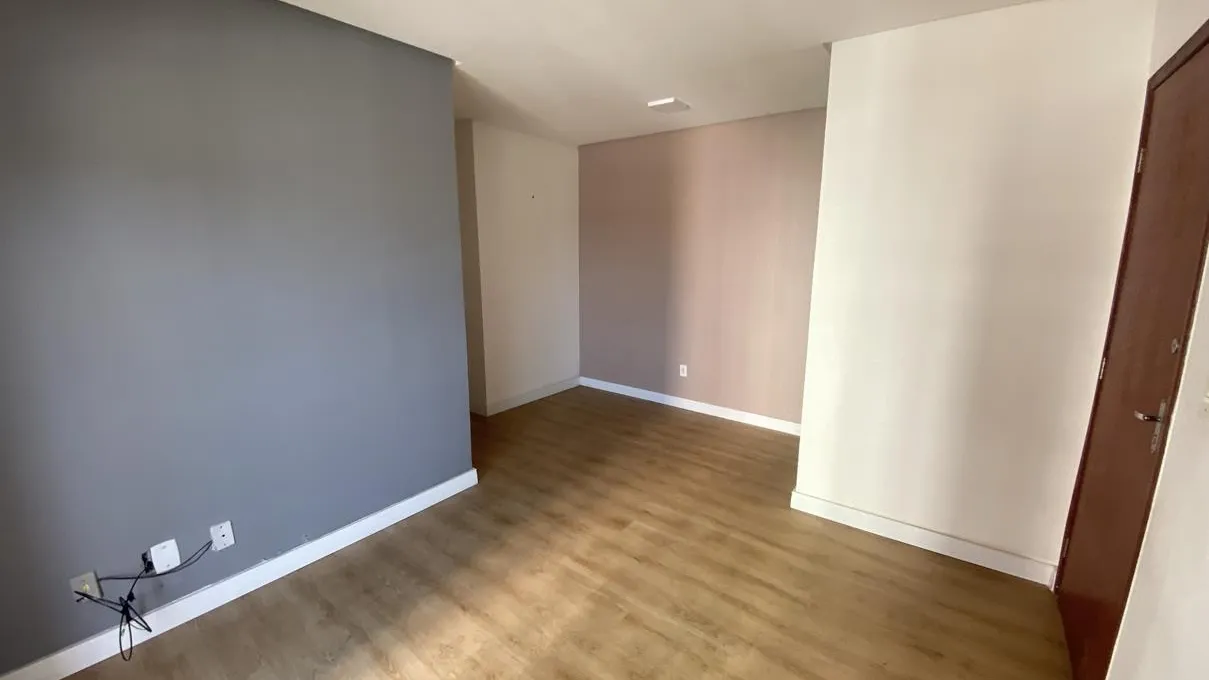 Apartamento 1 Quarto à Venda no São Pedro, Juiz de Fora — 55m² com Vaga
